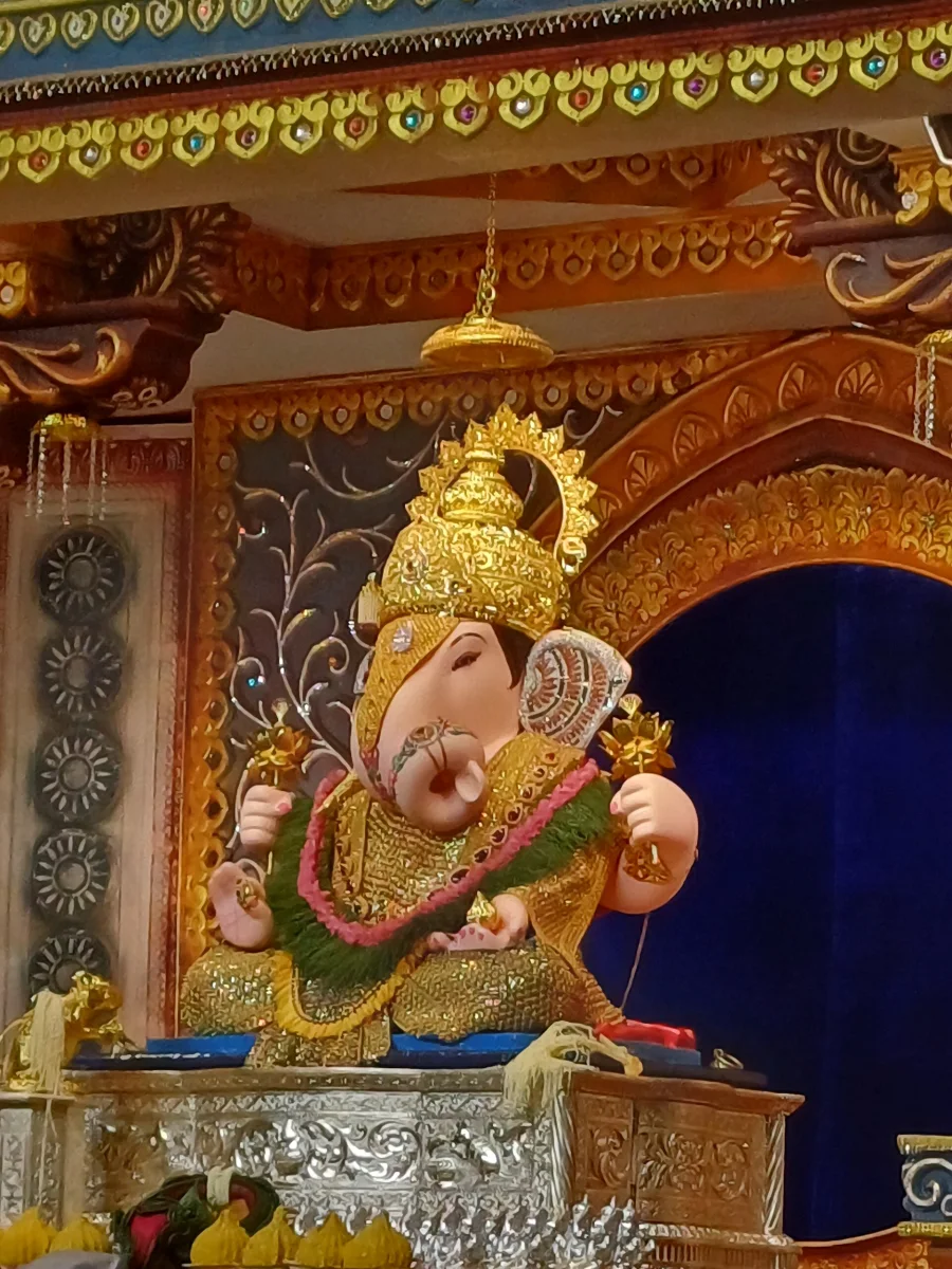 Dagdusheth Halwai Ganpati idol, Pune, 2024